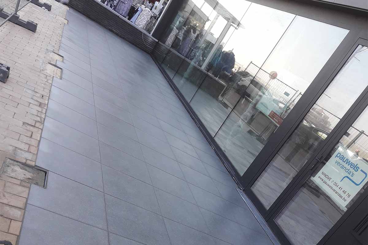 Opritten & Terrassen - Miny Algemene Bouwwerken Opritten & Terrassen - Miny Algemene Bouwwerken