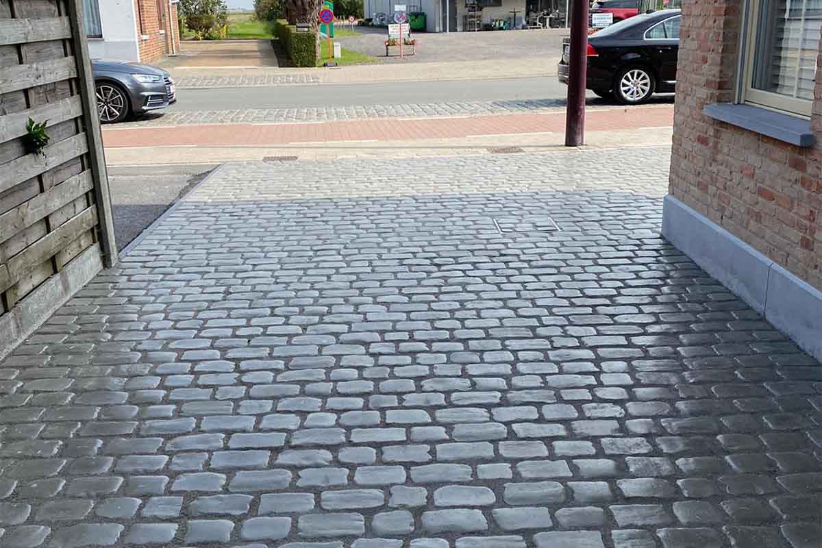 Opritten & Terrassen - Miny Algemene Bouwwerken Opritten & Terrassen - Miny Algemene Bouwwerken